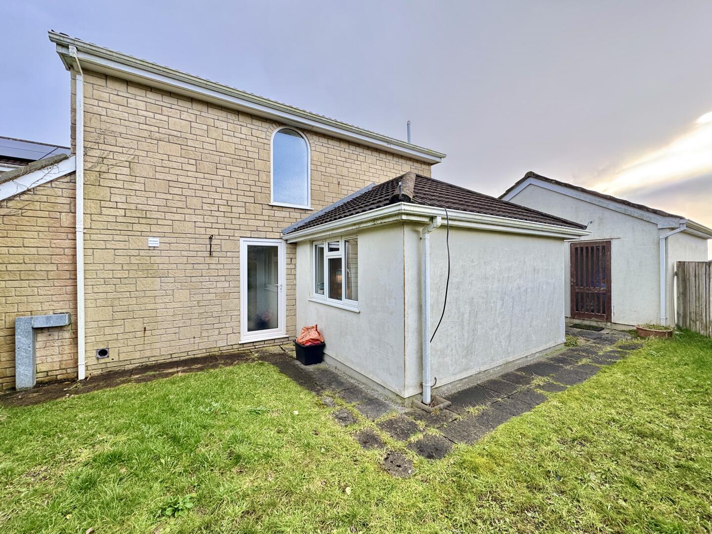 Polisken Way, St. Erme, Truro